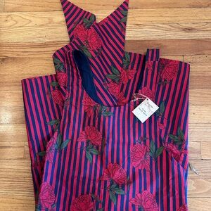 Mariana Velásquez x Sur La Table Peony Smock Apron
